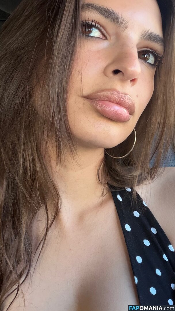 Emily Ratajkowski / Officialemilyratajkowski / emrata / https: Nu OnlyFans  Foto vazada #14