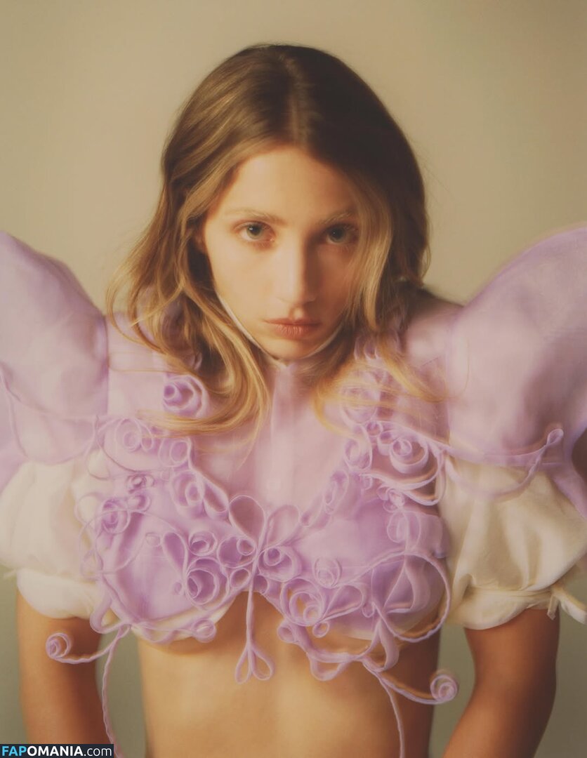 Emily Rudd / emilysteaparty Nu OnlyFans  Foto vazada #274