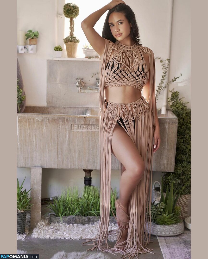 Emily Tosta / emilytosta Nu OnlyFans  Foto vazada #51