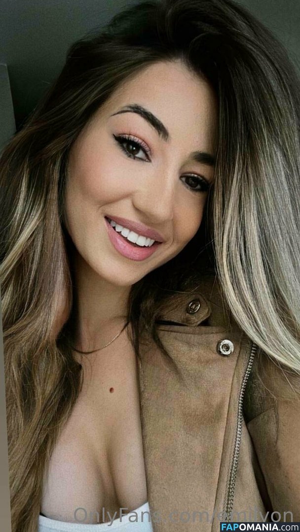 emilyon Nu OnlyFans  Foto vazada #8