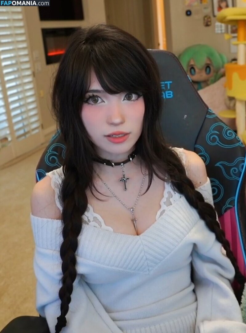 Emiru / emiru.jpg Nu OnlyFans  Foto vazada #108