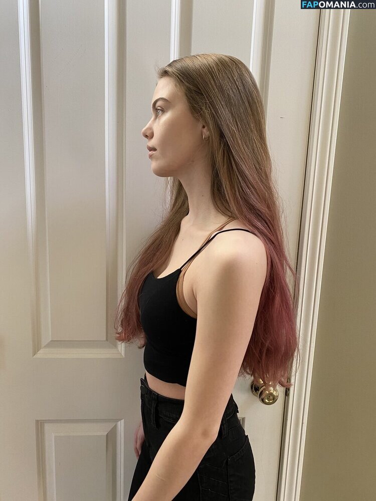 Bradpittsgf / Emma Beardsley / emmabbeardsley Nu OnlyFans  Foto vazada #14