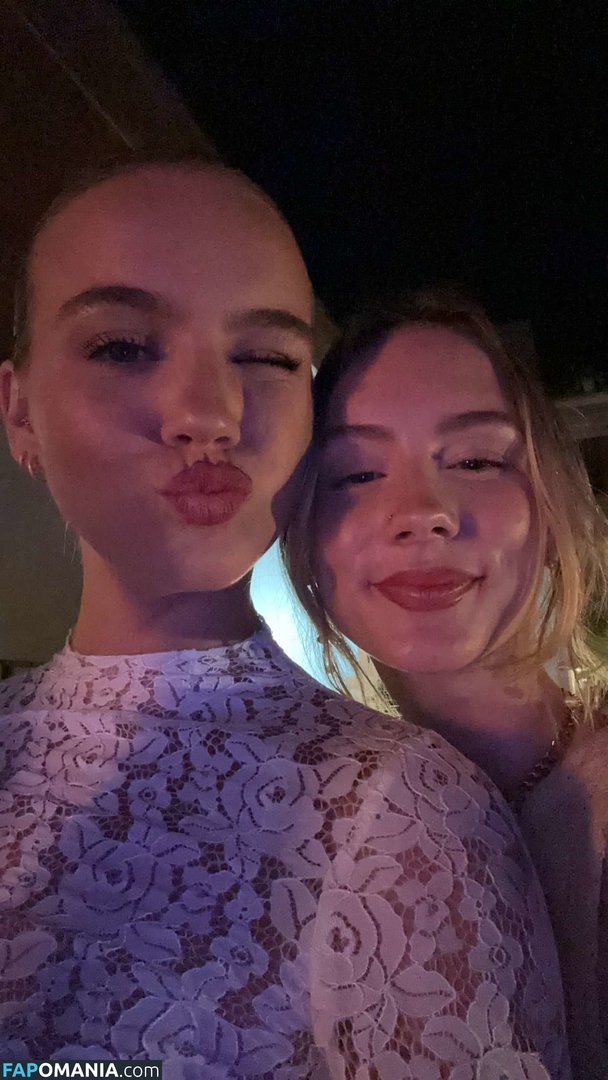 Emma Brooks / emmabrooks / nalabrooks Nu OnlyFans  Foto vazada #129