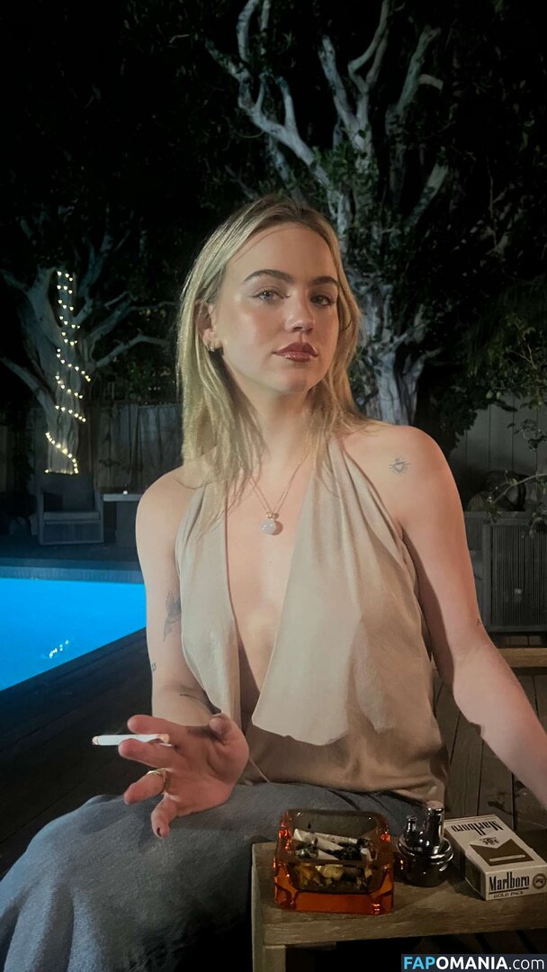 Emma Brooks / emmabrooks / nalabrooks Nu OnlyFans  Foto vazada #1724