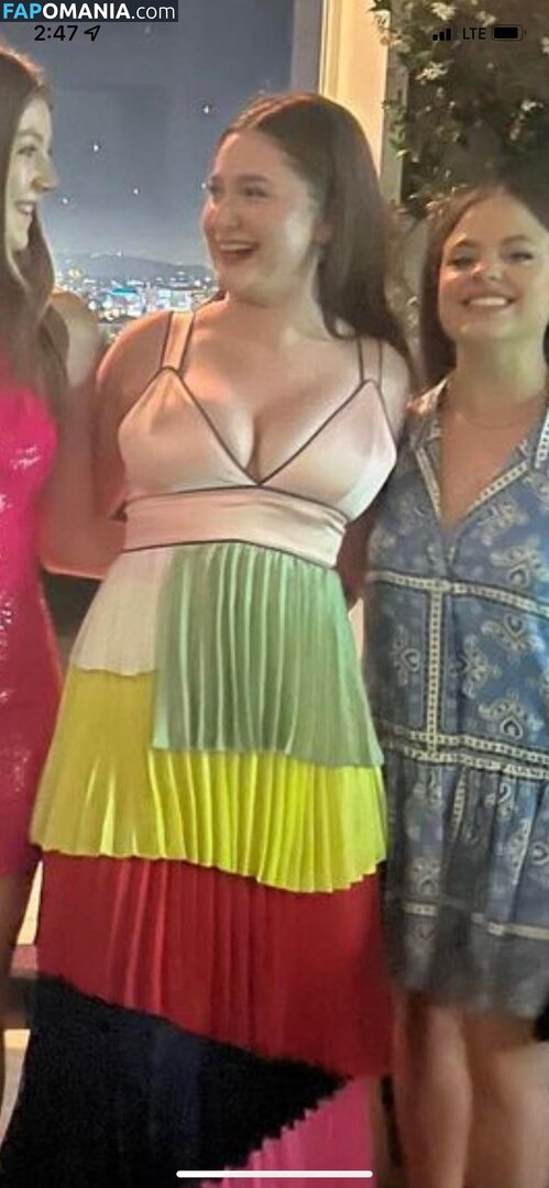 Emma Kenney / EmmaRoseKenney / emmakenney Nu OnlyFans  Foto vazada #357