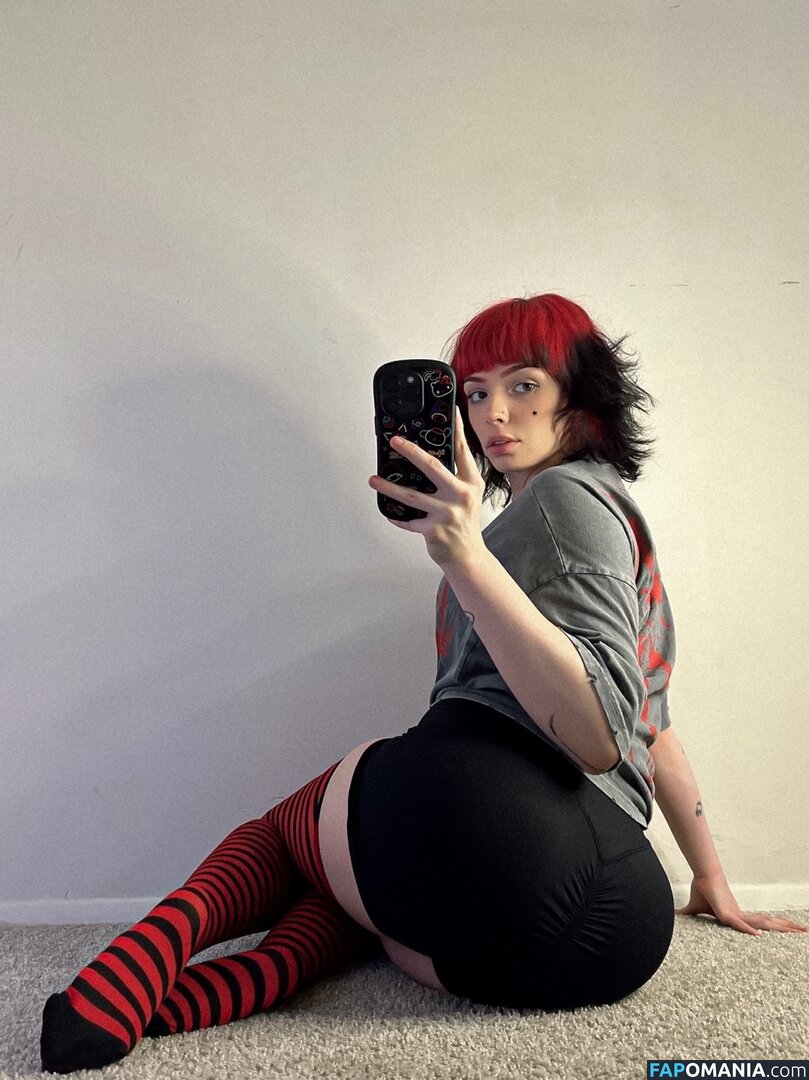 Emma Langevin / emmalangevin / emmalangevinxo Nu OnlyFans  Foto vazada #127