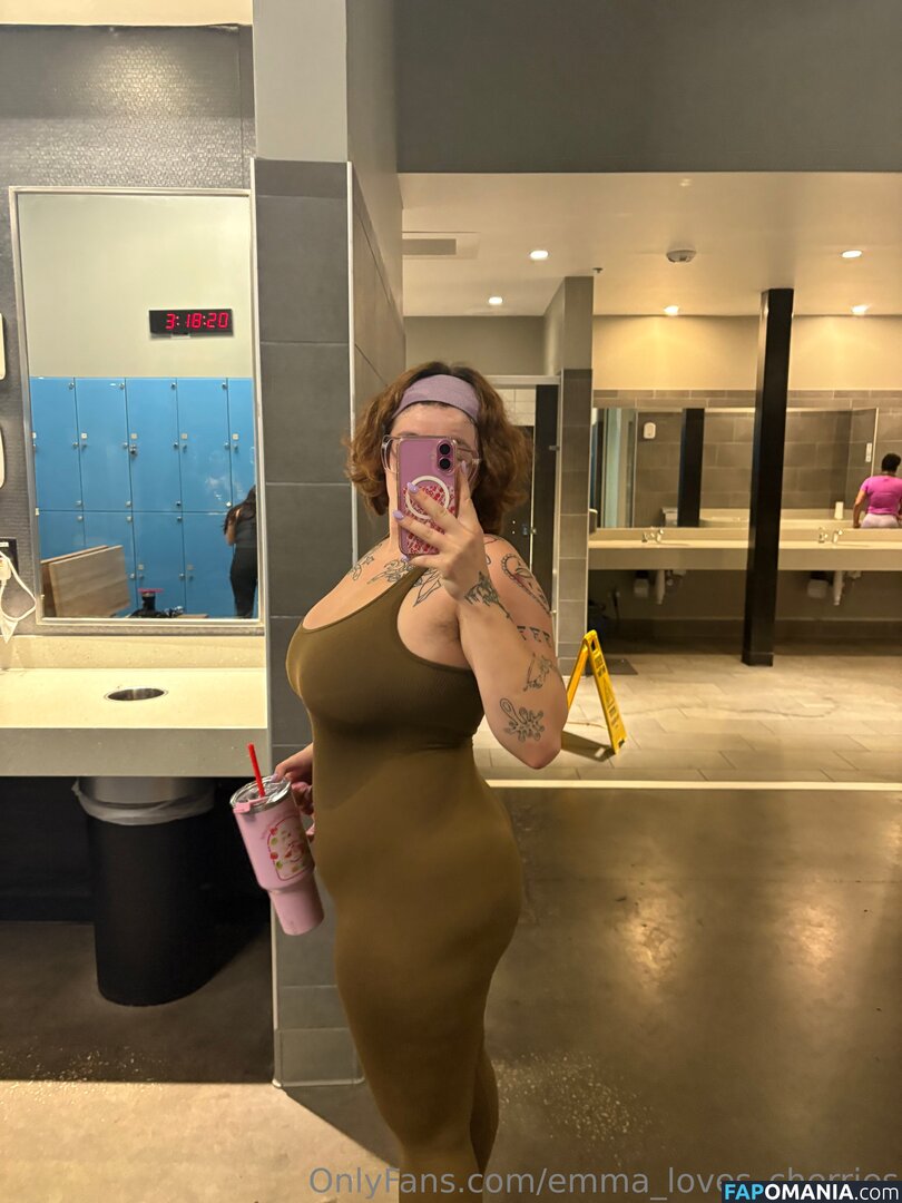 emma_loves_cherries / emmalovescherries Nu OnlyFans  Foto vazada #1