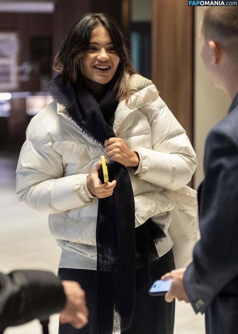 Emma Raducanu / EmmaRaducanu Nu OnlyFans  Foto vazada #295