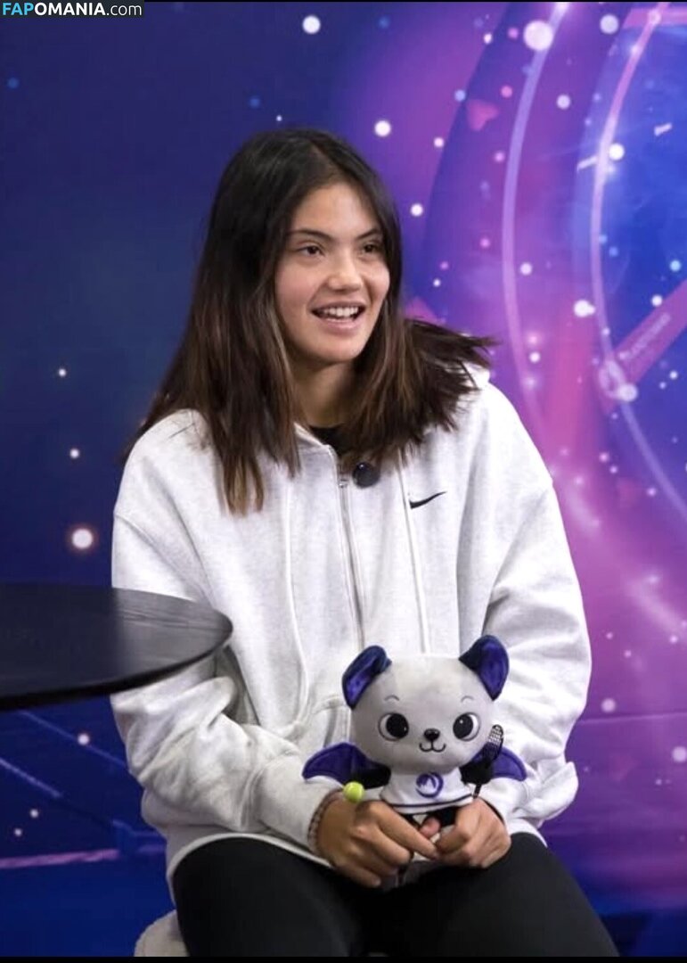 Emma Raducanu / EmmaRaducanu Nu OnlyFans  Foto vazada #297