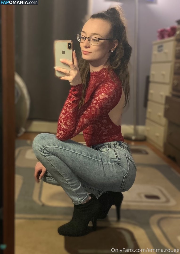 emma.rouge / emmarogue Nu OnlyFans  Foto vazada #25