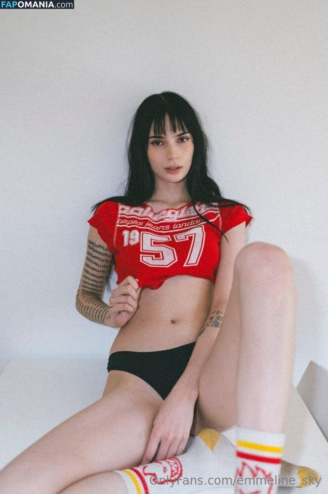 emmeline_sky Nu OnlyFans  Foto vazada #20