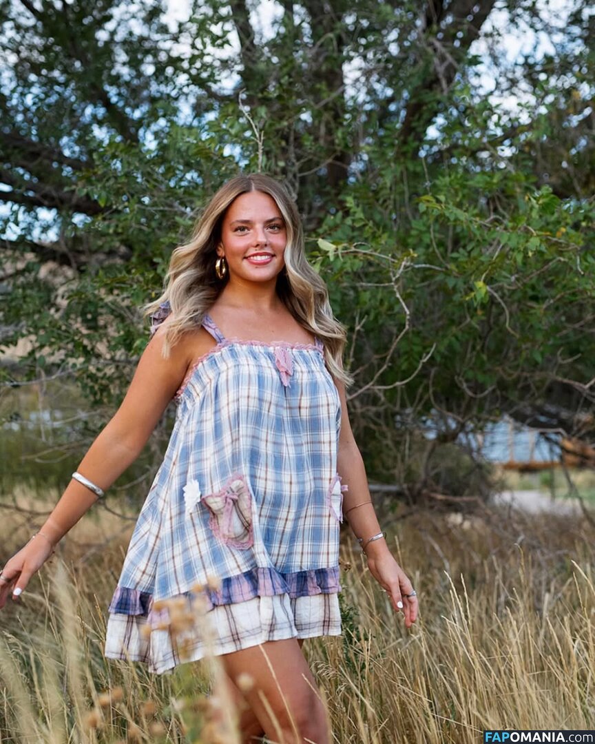 Emmi Butler / emmilaurie Nu OnlyFans  Foto vazada #2