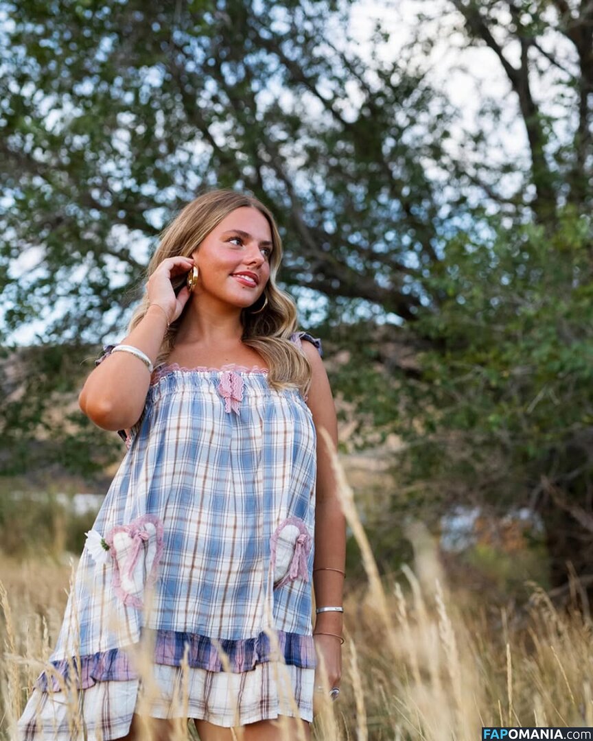 Emmi Butler / emmilaurie Nu OnlyFans  Foto vazada #7