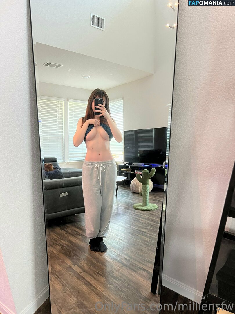 Emmia / eMillieNSFW / emmaskies Nu OnlyFans  Foto vazada #84