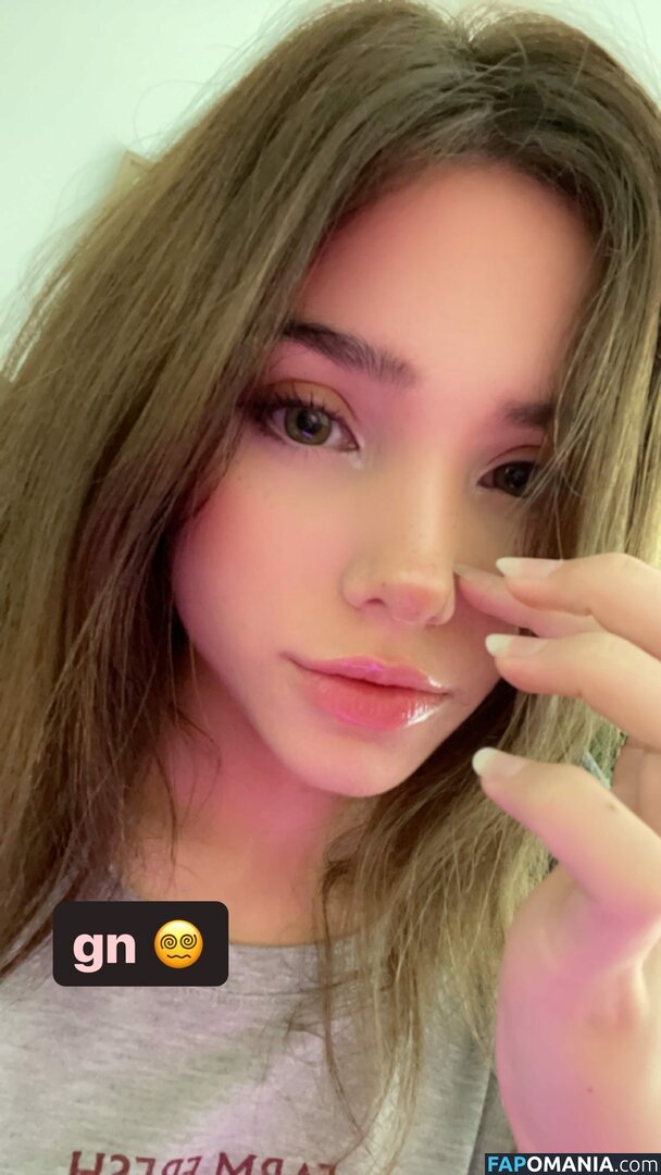 emmybeehz / emmyuh / emmyurr Nu OnlyFans  Foto vazada #5