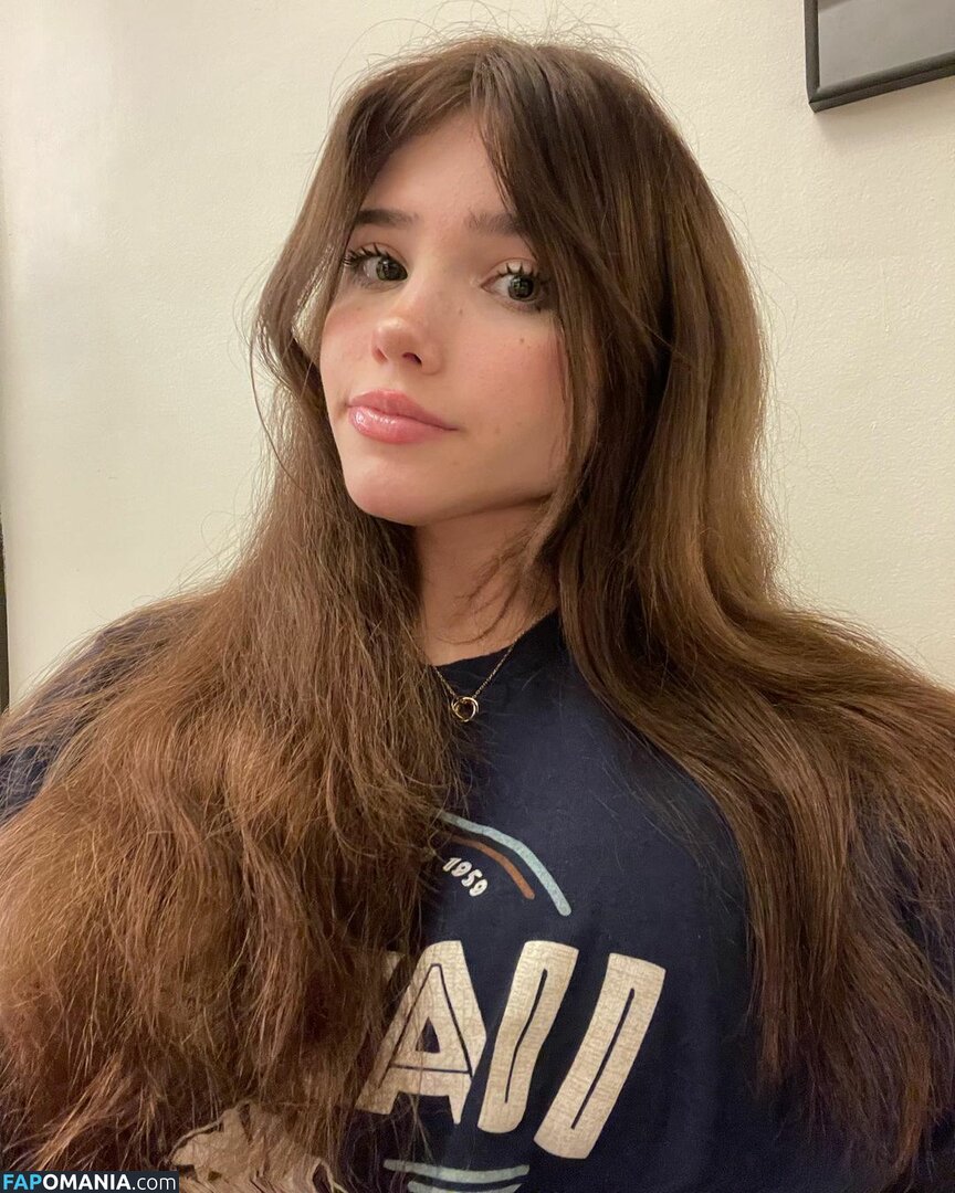 emmybeehz / emmyuh / emmyurr Nu OnlyFans  Foto vazada #6