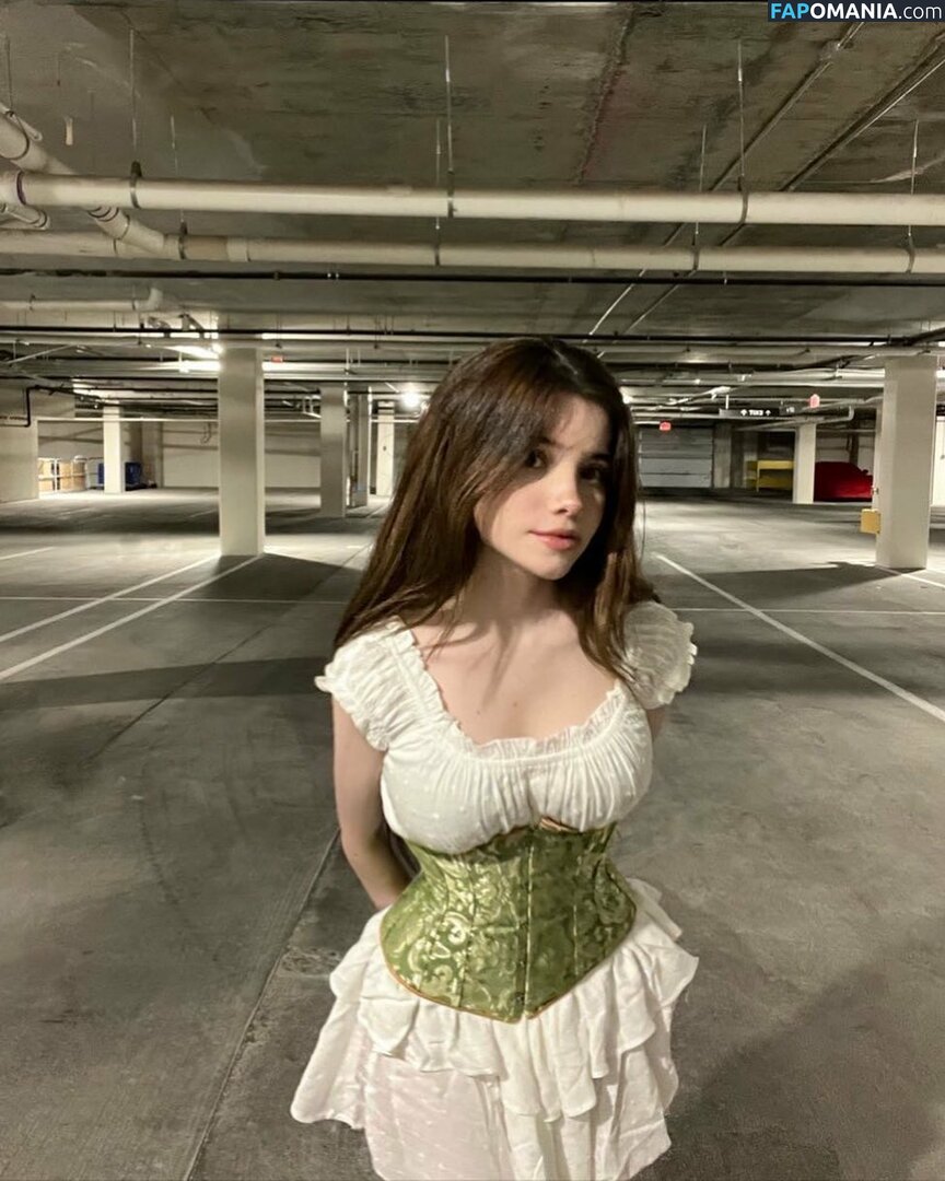 emmybeehz / emmyuh / emmyurr Nu OnlyFans  Foto vazada #16