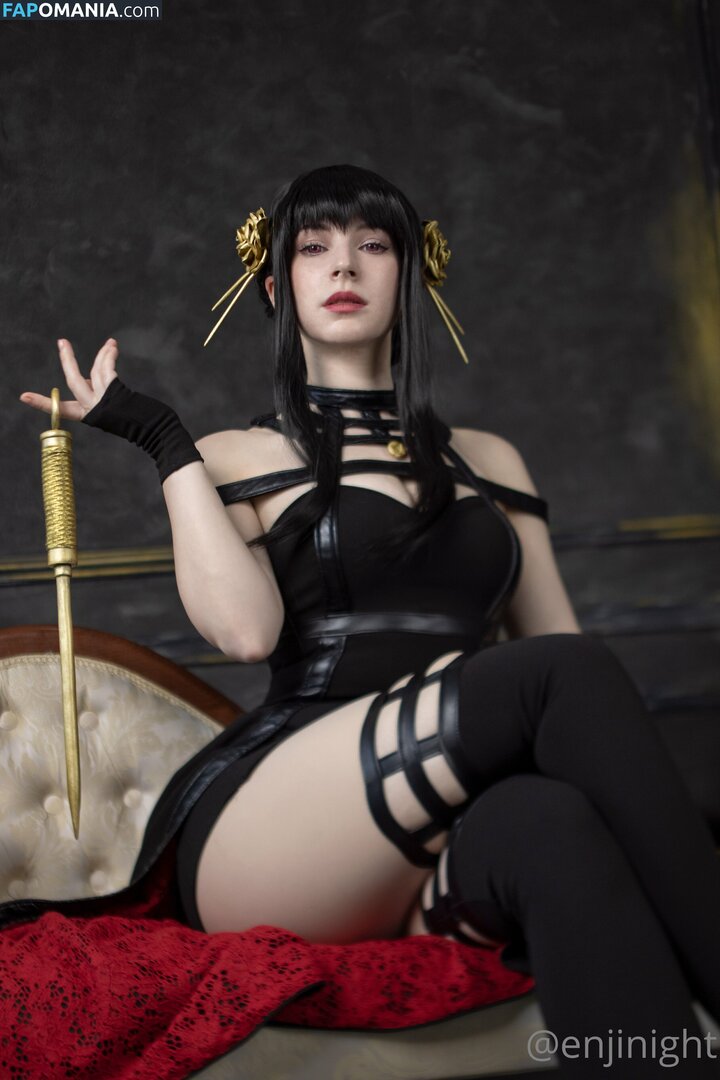 Enji Night Nu OnlyFans  Foto vazada #2