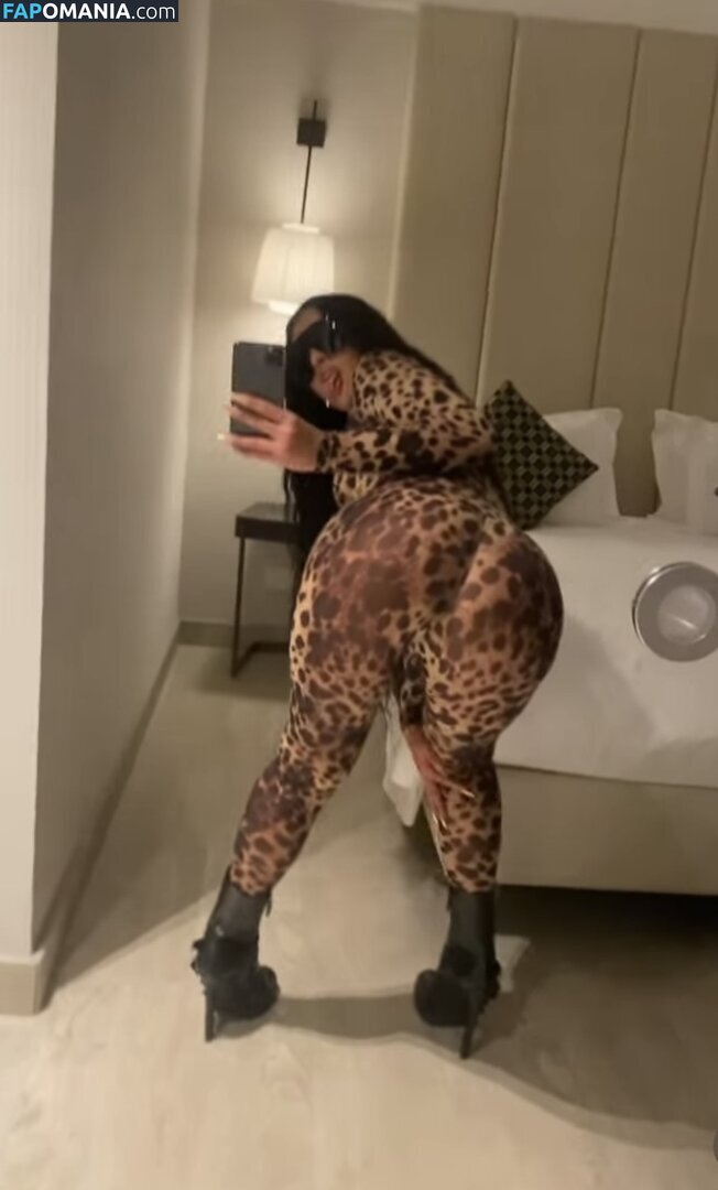 Enny P / ennyp / iamennyp Nu OnlyFans  Foto vazada #5