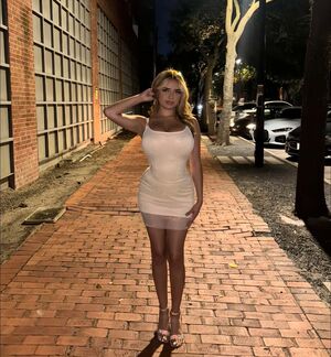 Erika M Diaz