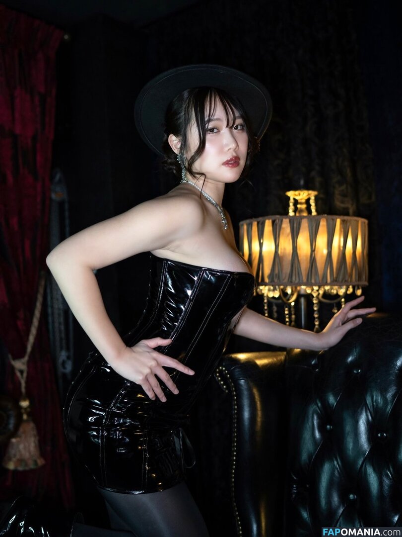 Erika Momoyama / eri0208i / erika_momoyama Nu OnlyFans  Foto vazada #8