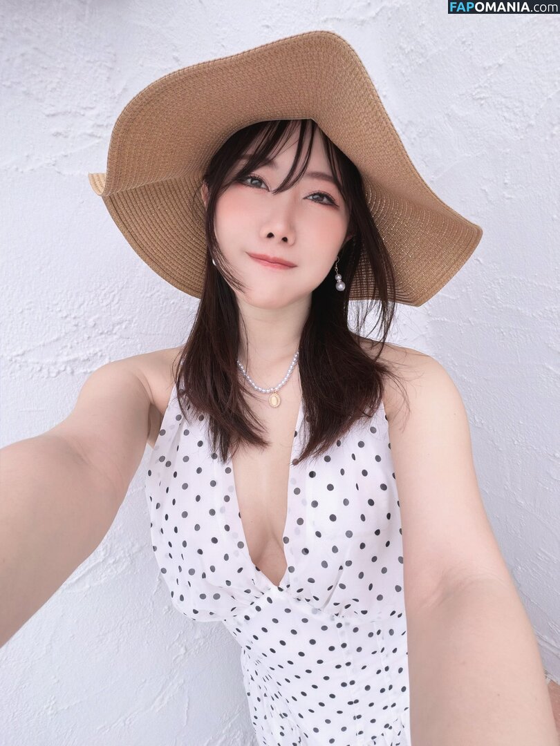 Erika Momoyama / eri0208i / erika_momoyama Nu OnlyFans  Foto vazada #14