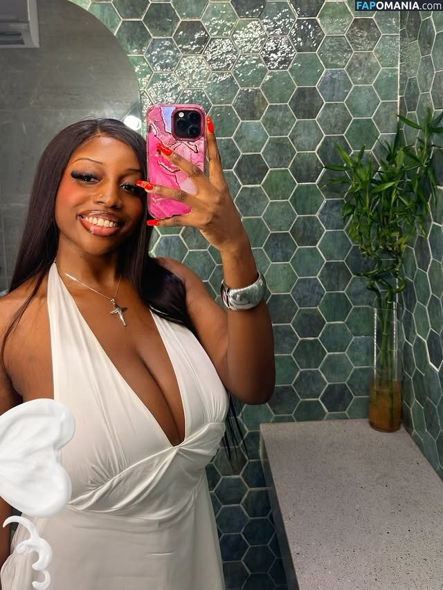 Erimegar Nu OnlyFans  Foto vazada #1