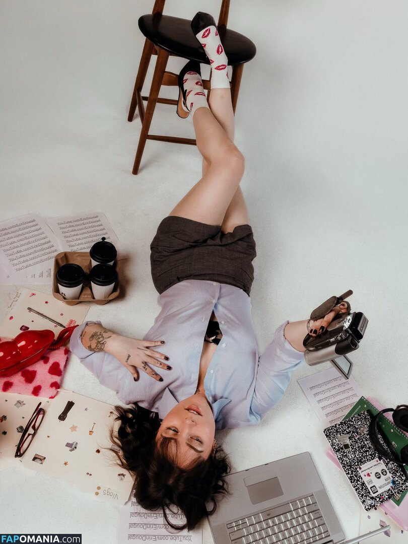 Erin Dougal / Smosh / erindougal Nu OnlyFans  Foto vazada #12