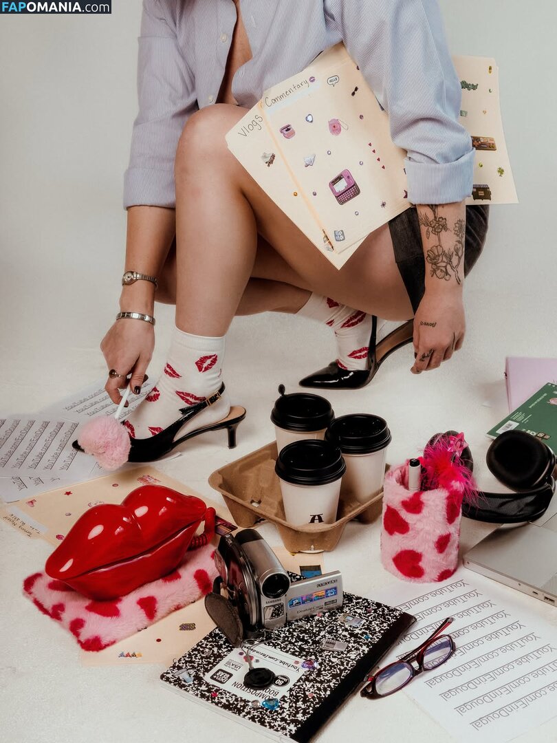 Erin Dougal / Smosh / erindougal Nu OnlyFans  Foto vazada #14