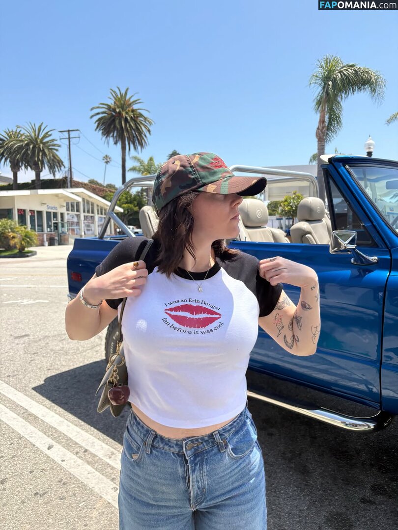 Erin Dougal / Smosh / erindougal Nu OnlyFans  Foto vazada #20