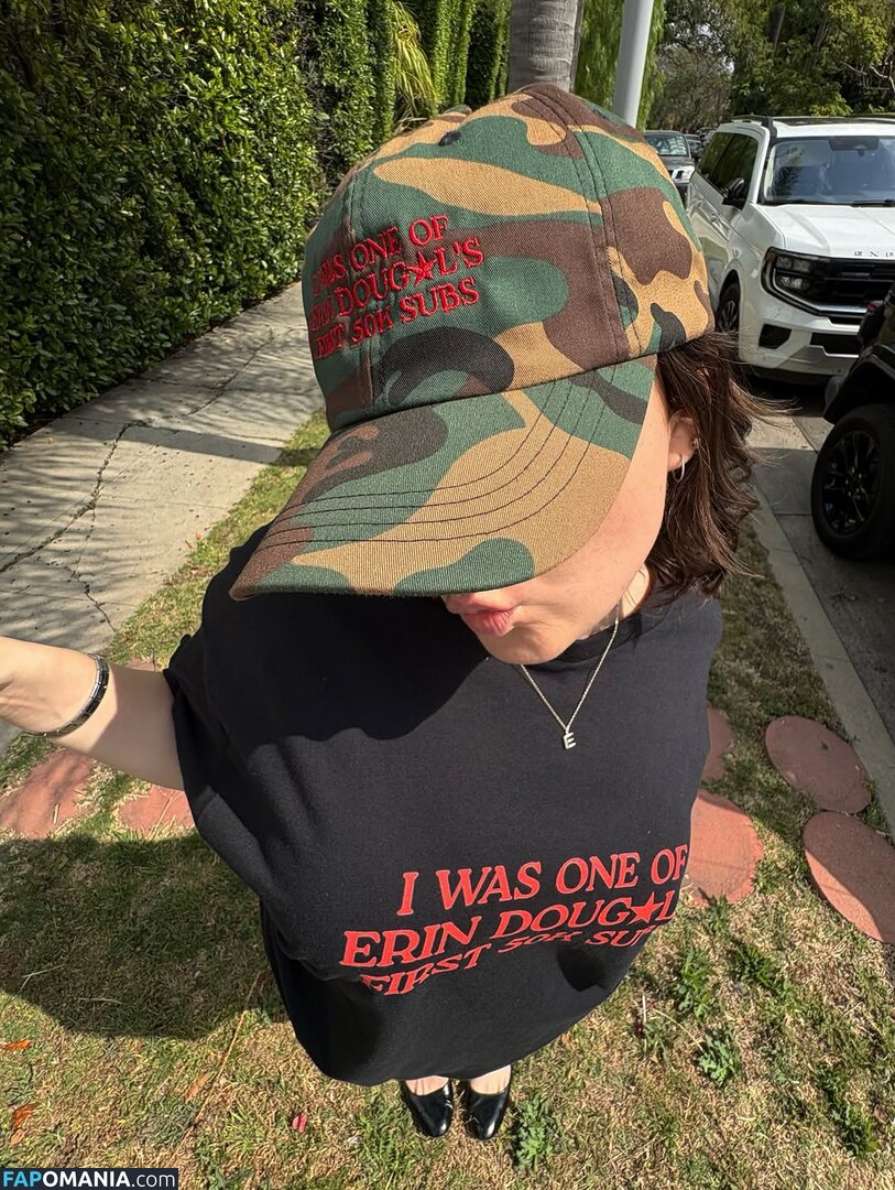 Erin Dougal / Smosh / erindougal Nu OnlyFans  Foto vazada #23