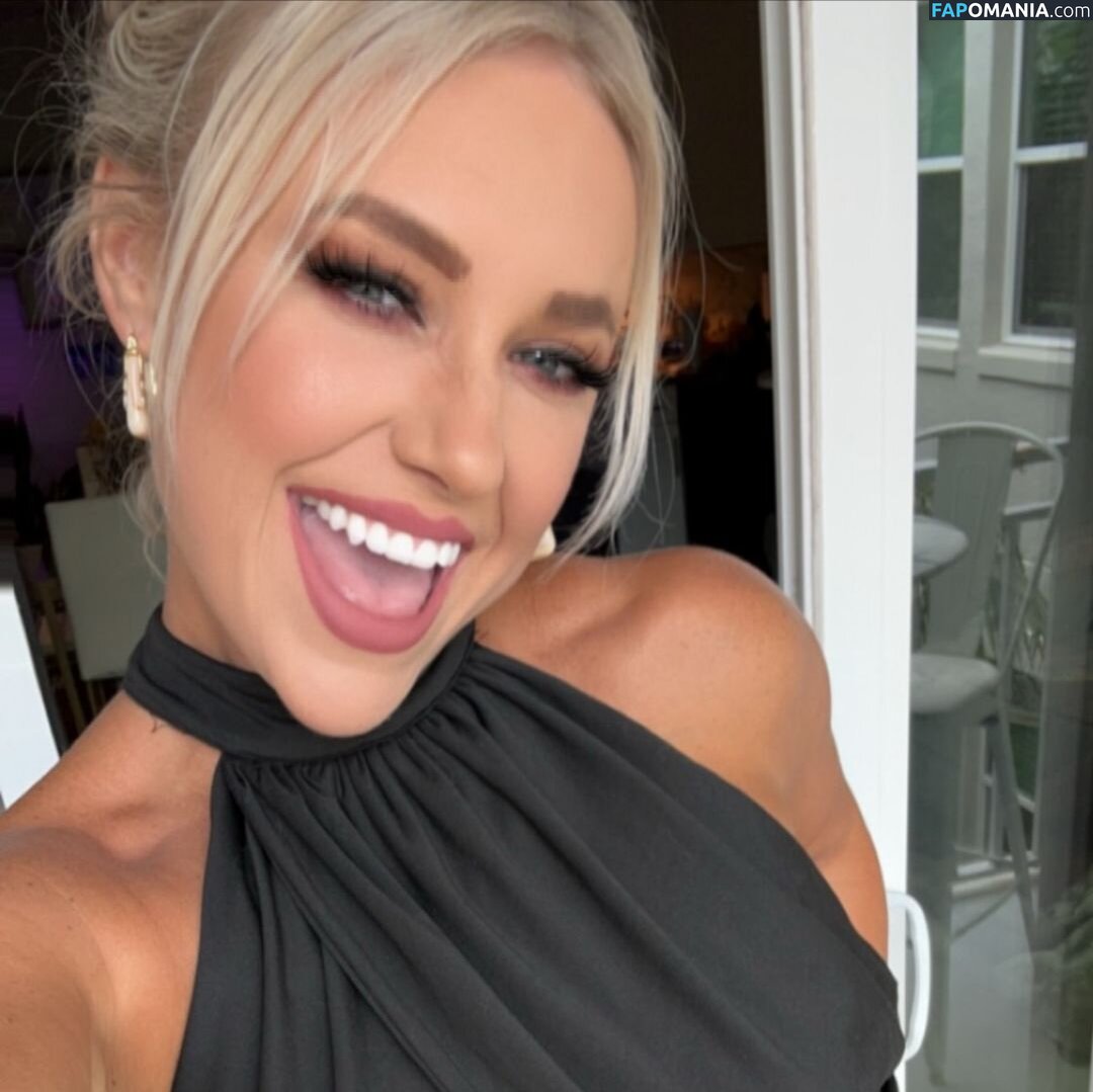 Erin Fay / avrilbaby / erinlfay Nu OnlyFans  Foto vazada #1