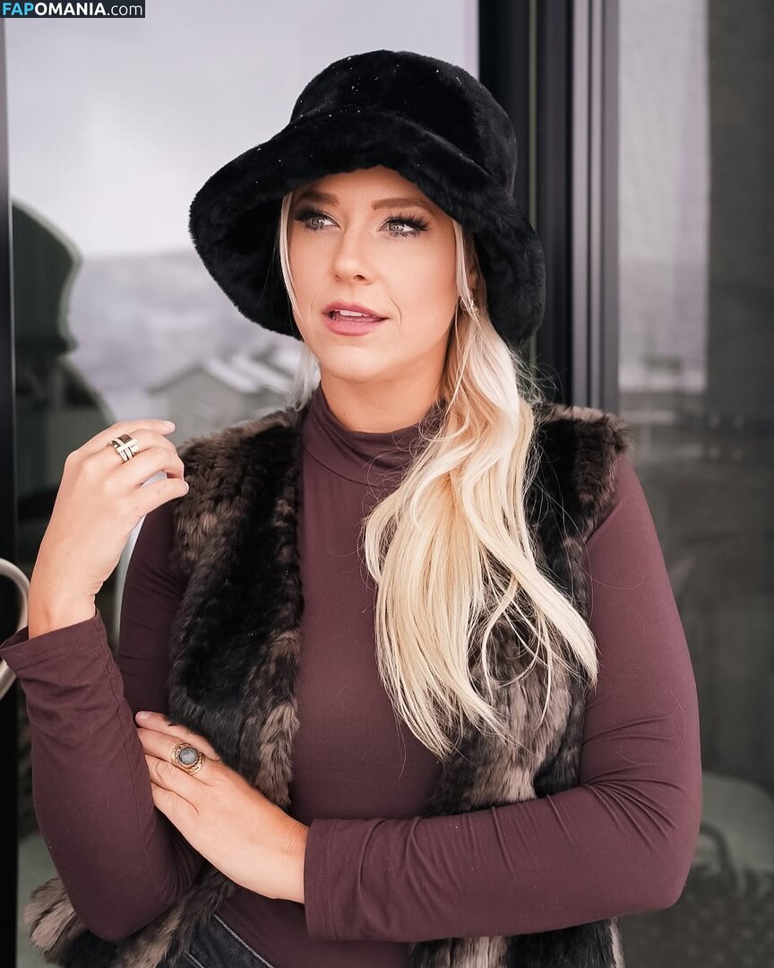 Erin Fay / avrilbaby / erinlfay Nu OnlyFans  Foto vazada #3