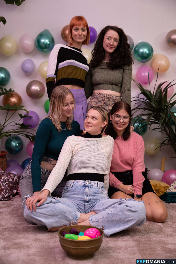 Ersties / abiadultpics / erstiesofficial Nu OnlyFans  Foto vazada #439