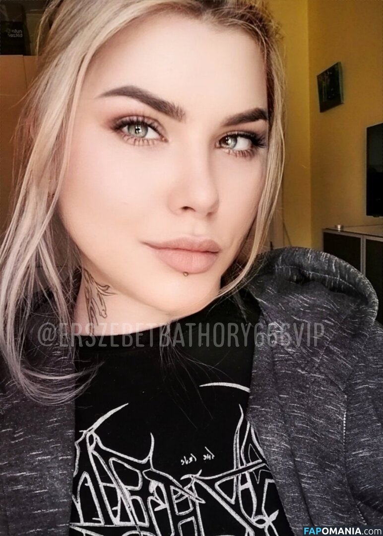 cerbitojohnmark / erszebetbathory666vip Nu OnlyFans  Foto vazada #6