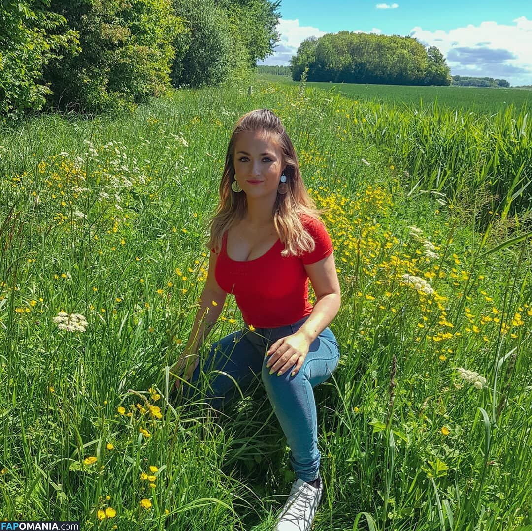 Esmeralda / Esmireal / esmeralda111 Nu OnlyFans  Foto vazada #14