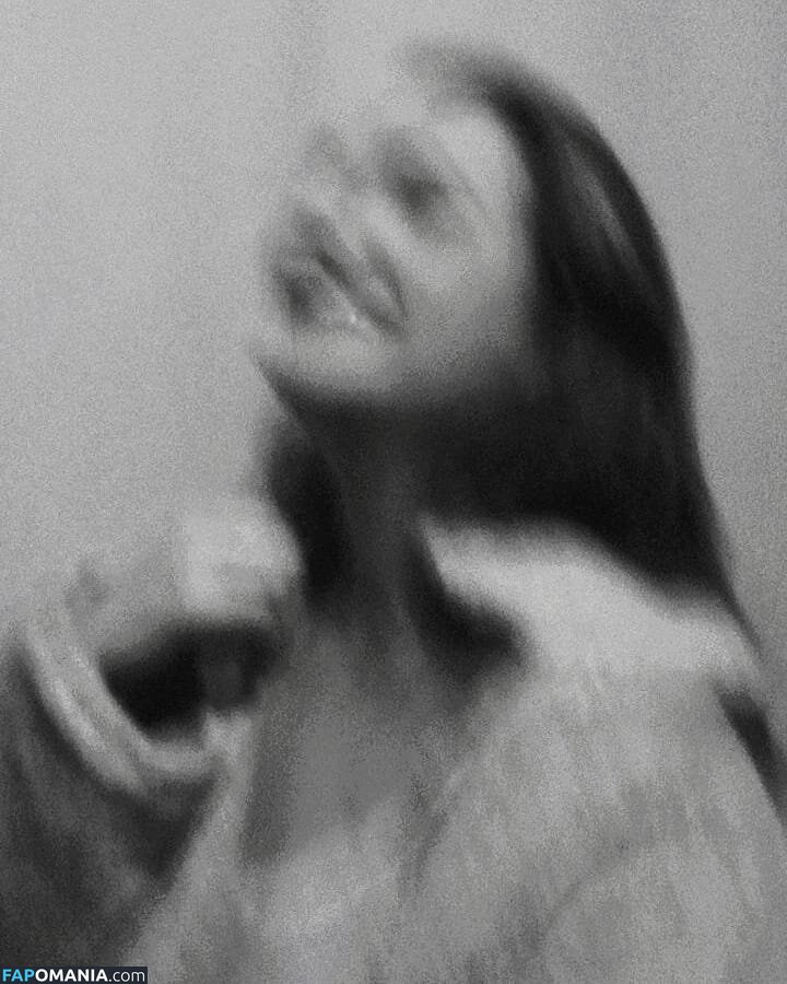 _estela_tessaro / estela / estelagomez / thirdeyewitchh Nu OnlyFans  Foto vazada #53