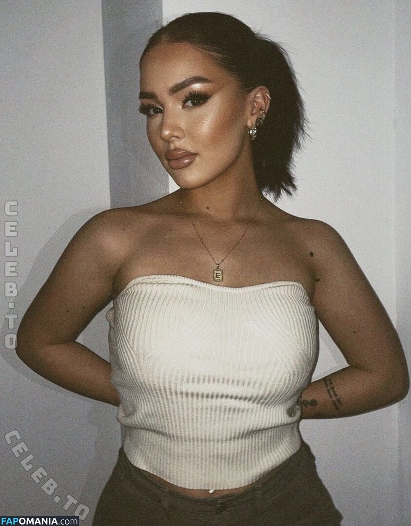 Estellakr Nu OnlyFans  Foto vazada #1