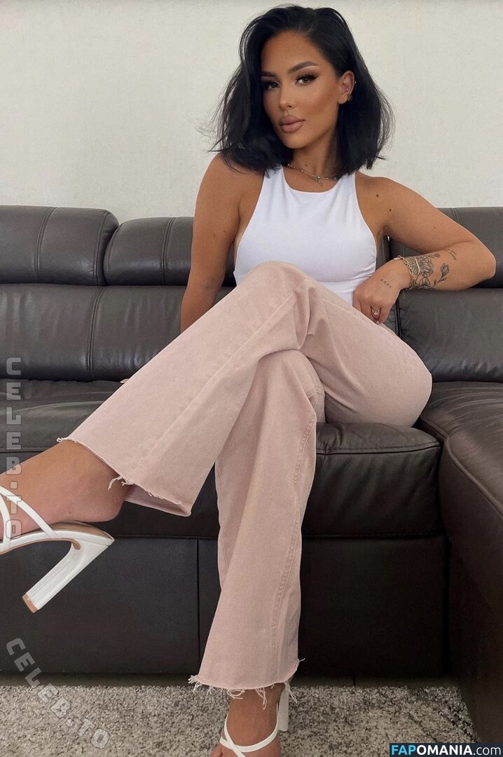 Estellakr Nu OnlyFans  Foto vazada #5