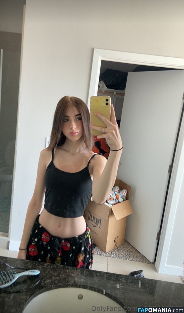 Estelle Harper / estelleharper Nu OnlyFans  Foto vazada #1