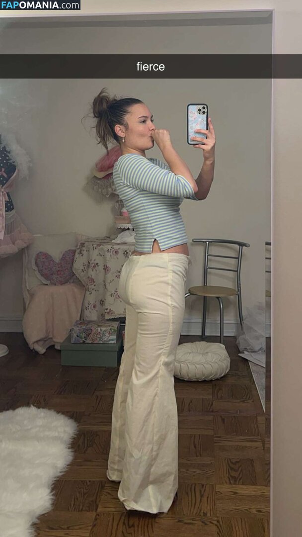 Ester Dobrik / esterrdobrik Nu OnlyFans  Foto vazada #21