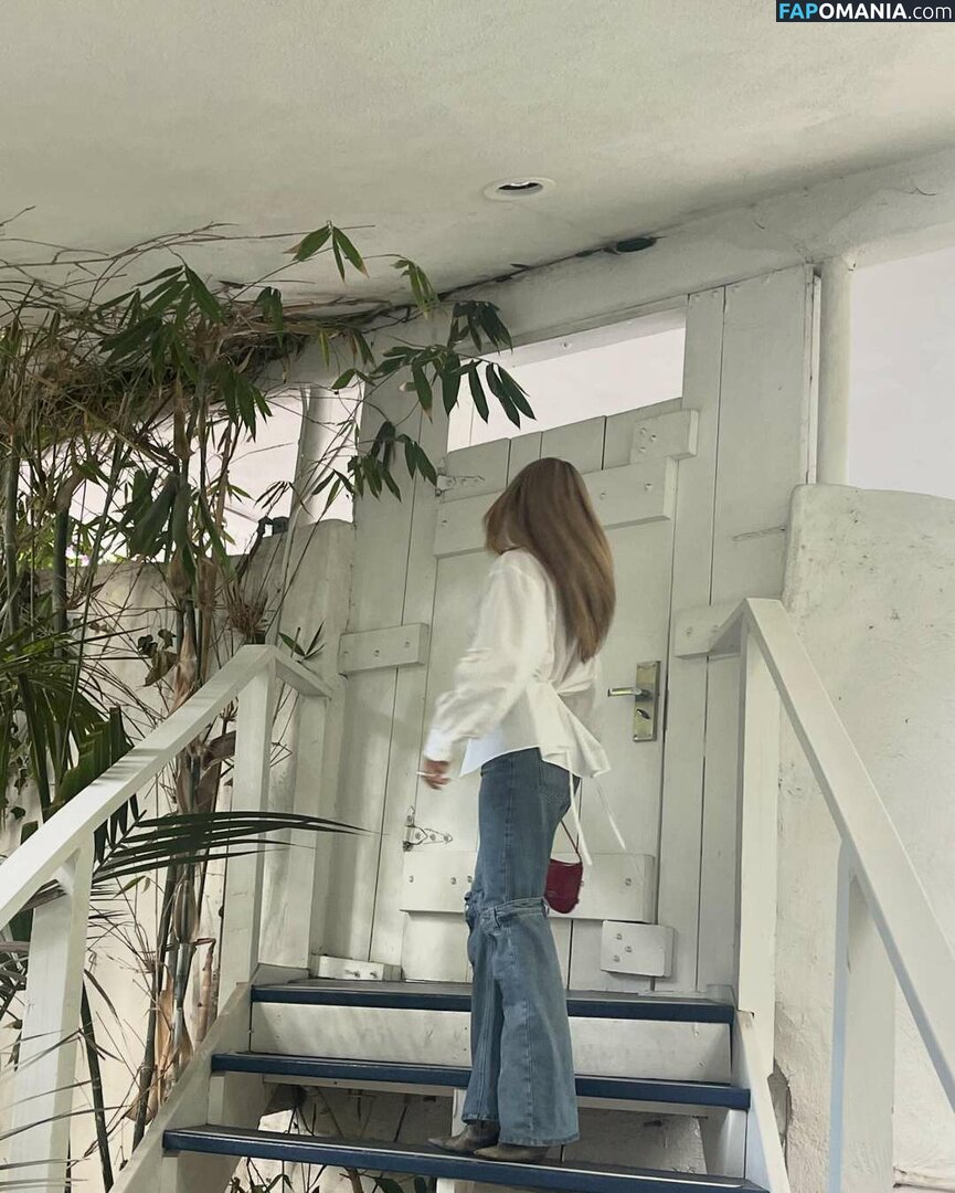 Ester Exposito / ester_exposito / esterexposito Nu OnlyFans  Foto vazada #227