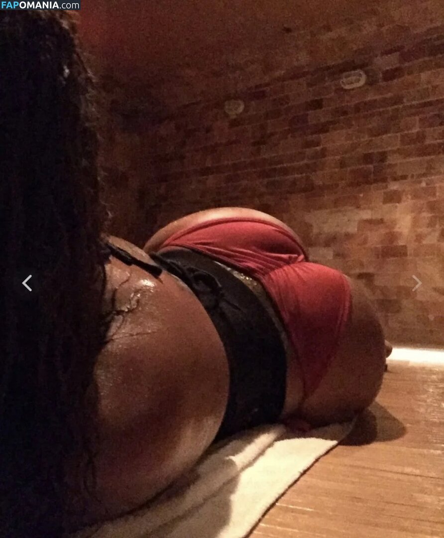 Esther Baxter / estherbaxter / https: Nu OnlyFans  Foto vazada #15