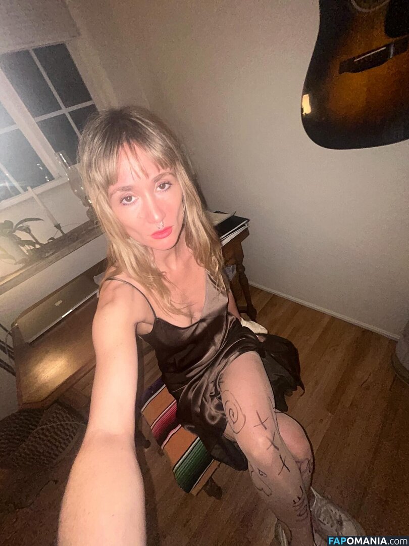 Esther Rose / estherrose001 / https: / therealestherrose Nu OnlyFans  Foto vazada #1
