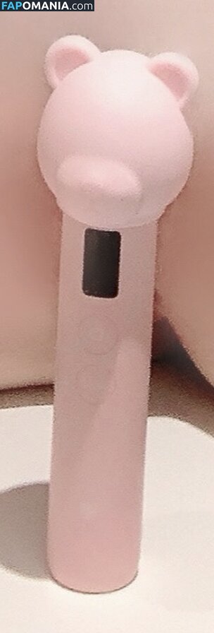 Evawishx / Evawxsh / hanxiao_ss / imeva Nu OnlyFans  Foto vazada #13