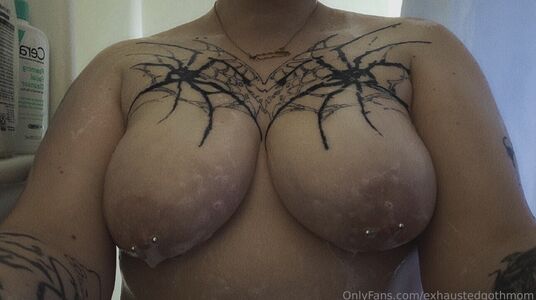 Exhaustedgothmom