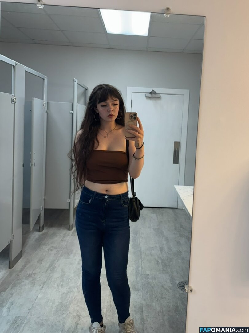 ezsy / ezszy / ezzy4444 / ladyliberty20 Nu OnlyFans  Foto vazada #33