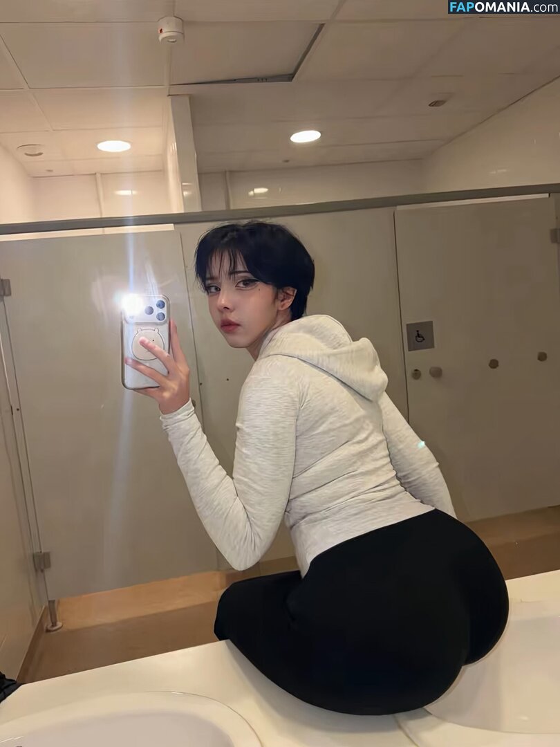 f3i4ly Nu OnlyFans  Foto vazada #18