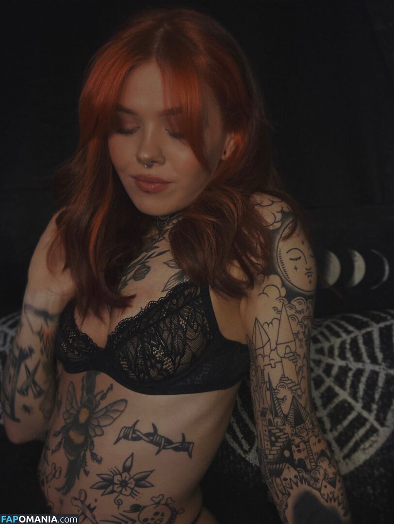 Fae Valeria / faecreature_ / faevaleriaa / https: Nu OnlyFans  Foto vazada #1