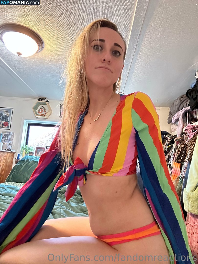 fandomreactgirls / fandomreactions Nu OnlyFans  Foto vazada #43